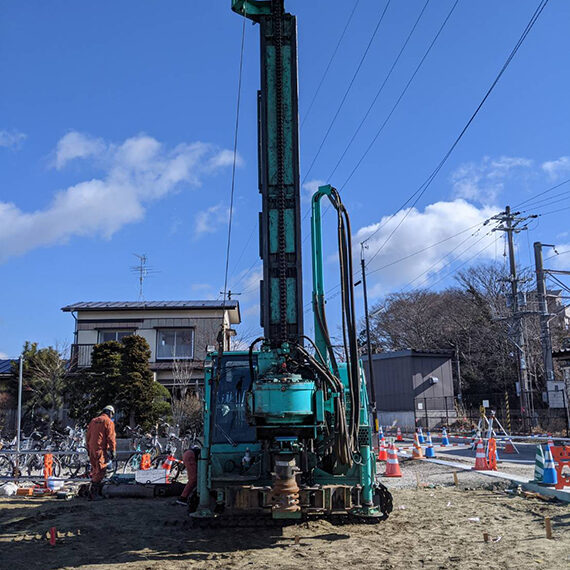 ガイアパイル工事の振動